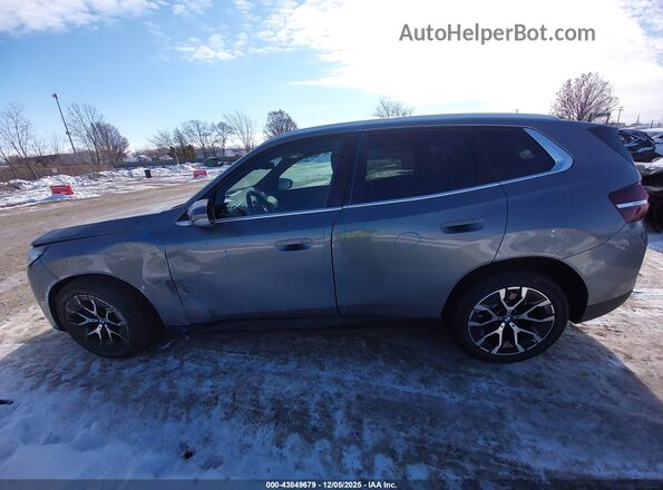 5UX53GP08S9075781 2025 BMW X3 Gray Widok wnętrza 360 stopni