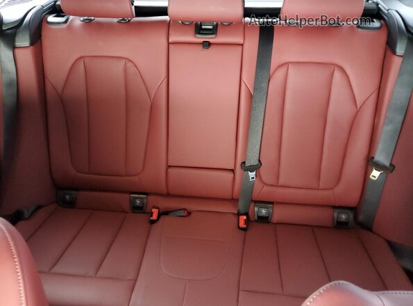 5UX83DP00R9U33171 2024 BMW X3 White უკანა სავარძლების ხედი