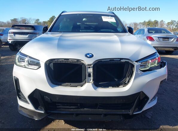 5UX83DP04N9K35610 2022 BMW X3 White Սարքավորումների վահանակի տեսք