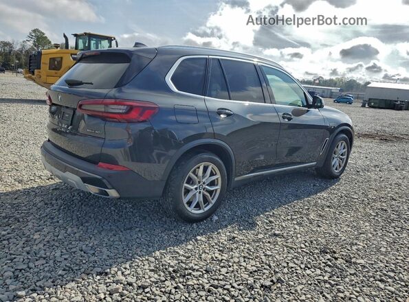 5UXCR4C03P9P38255 2023 BMW X5 Gray 