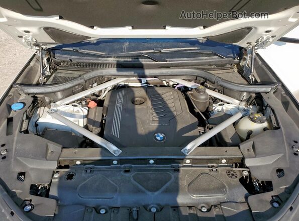 5UXCR4C06M9F65720 2021 BMW X5 White 