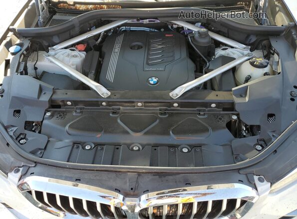 5UXCR4C08P9P25744 2023 BMW X5 White Սալոնի հետևի տեսք