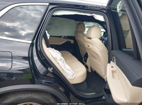 5UXCR6C00N9L85501 2022 BMW X5 Black Vista de la etiqueta del VIN