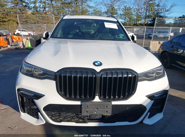 5UXCW2C01L9C45507 2020 BMW X7 Белый Вид панели приборов