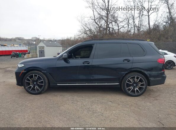5UXCW2C02M9G00007 2021 BMW X7 Черный 