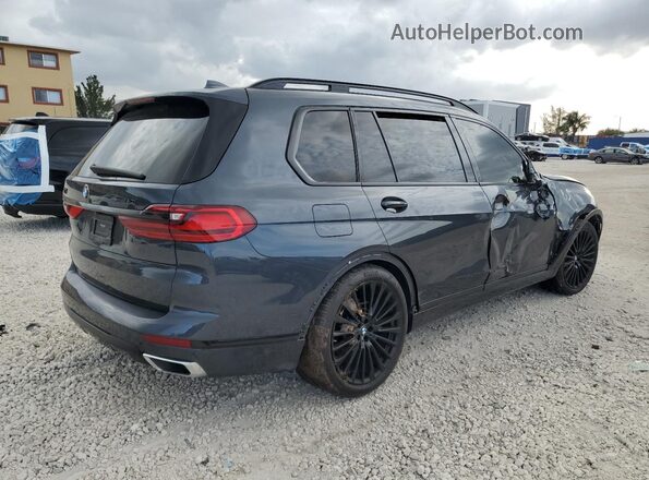 5UXCW2C03N9L14228 2022 BMW X7 Gray Trasero derecho
