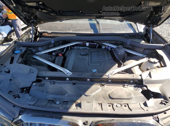 5UXCW2C03N9M16063 2022 BMW X7 Blue Вид підкапотного простору