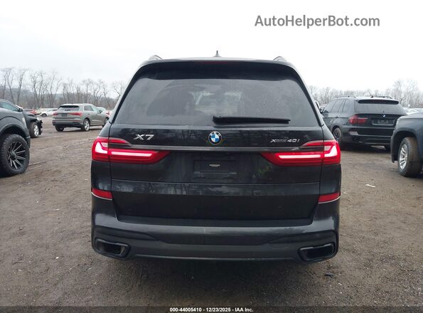 5UXCW2C05N9K98484 2022 BMW X7 Black 