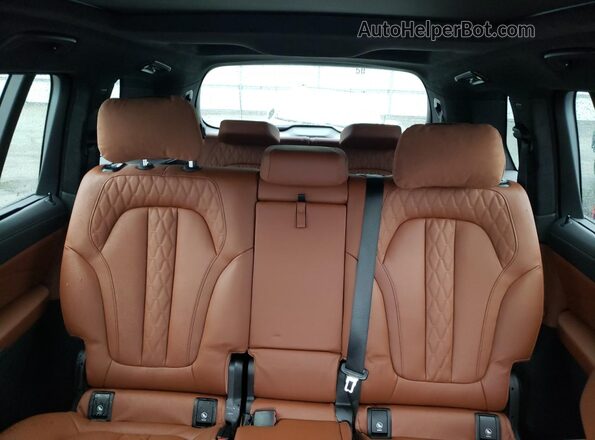 5UXCW2C05N9N02538 2022 BMW X7 Charcoal Вид задніх сидінь