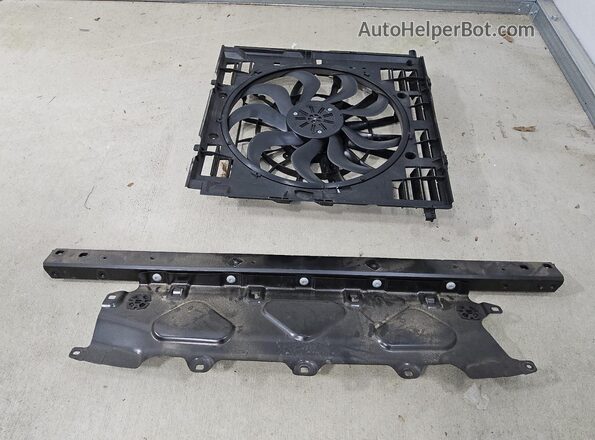 5UXCW2C06M9G93520 2021 BMW X7 Зеленый Вид наклейки с VIN-кодом
