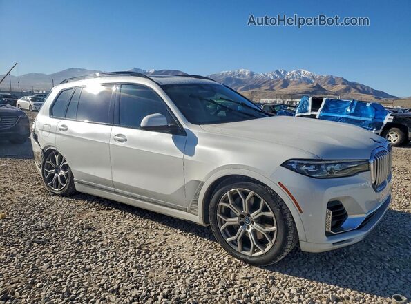 5UXCW2C08L9C52440 2020 BMW X7 White Delantero derecho