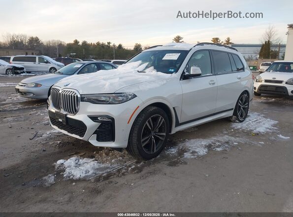 5UXCW2C09N9L11706 2022 BMW X7 White წინა მარცხენა ხედი სამი მეოთხედიდან