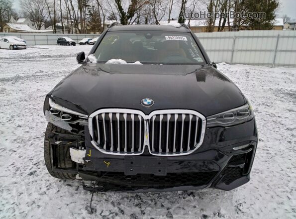 5UXCW2C0XN9J99059 2022 BMW X7 Black Widok z przodu