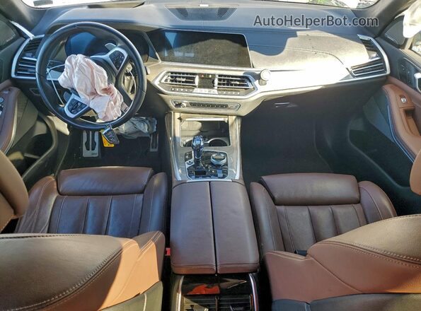 5UXCX6C06N9K96084 2022 BMW X7 Белый Вид панели приборов