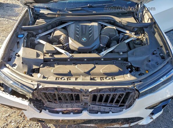 5UXCX6C06N9K96084 2022 BMW X7 Белый Вид подкапотного пространства