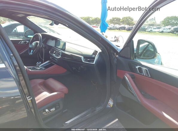 5UXCY6C0XM9E24227 2021 BMW X6 Gray Vista interior delantera