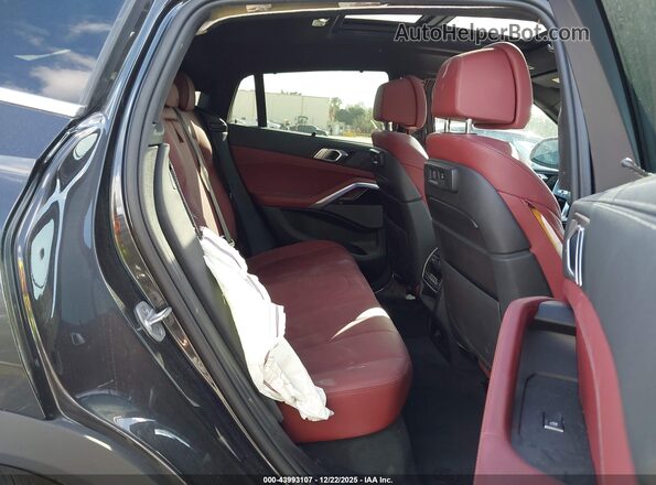 5UXCY6C0XM9E24227 2021 BMW X6 Gray Vista de la etiqueta del VIN