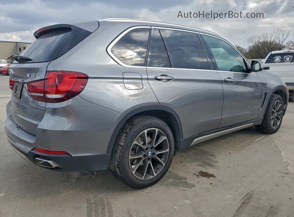 5UXKR2C57J0X09655 2018 BMW X5 Gray 