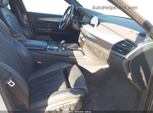 5UXKU2C55J0Z62472 2018 BMW X6 Белый 
