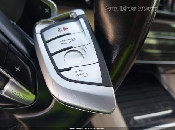 5UXKU2C57J0X51077 2018 BMW X6 White წინა პანელის ხედი