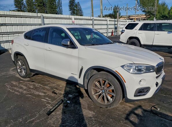 5UXKU6C58KLP60670 2019 BMW X6 White Передня права чверть
