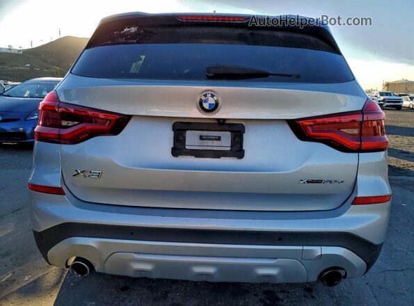 5UXTS1C09M9H15211 2021 BMW X3 Silver Widok z tyłu