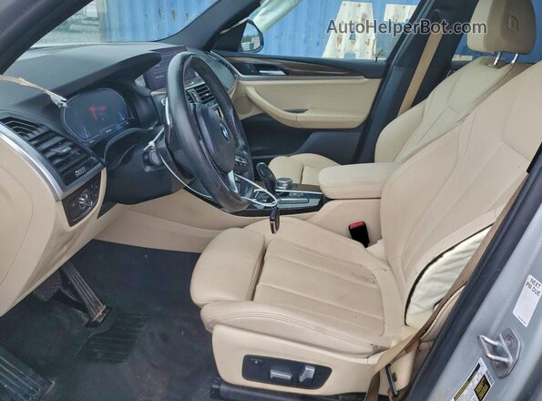 5UXTY3C02LLE55178 2020 BMW X3 Silver Widok wnętrza z przodu