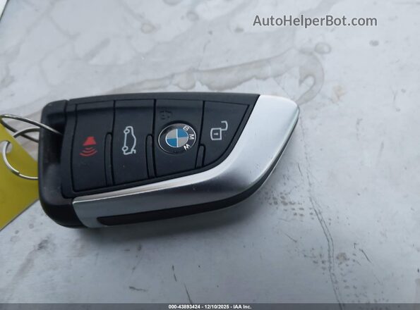 5UXTY3C06M9H10218 2021 BMW X3 White 
