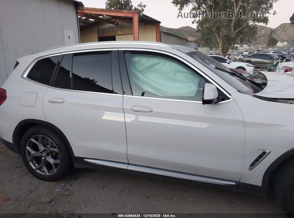 5UXTY3C06M9H10218 2021 BMW X3 White 
