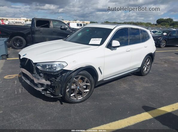 5UXTY3C07M9H13113 2021 BMW X3 White 