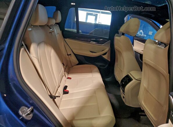 5UXTY5C02L9D28505 2020 BMW X3 Blue Вид задньої частини салону