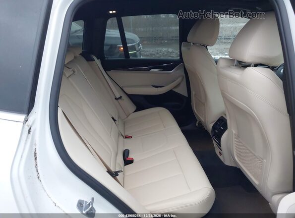 5UXTY5C03L9B92191 2020 BMW X3 White VIN კოდის სტიკერის ხედი