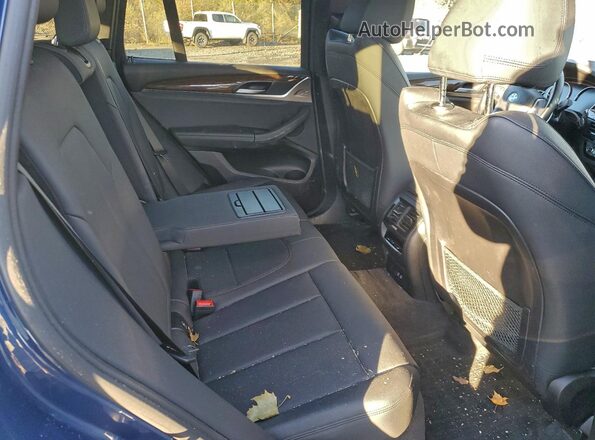 5UXTY5C04LLT33060 2020 BMW X3 Blue Vista interior trasera