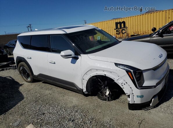 5XYAFFS59SG001031 2025 KIA EV9 White Передня права чверть