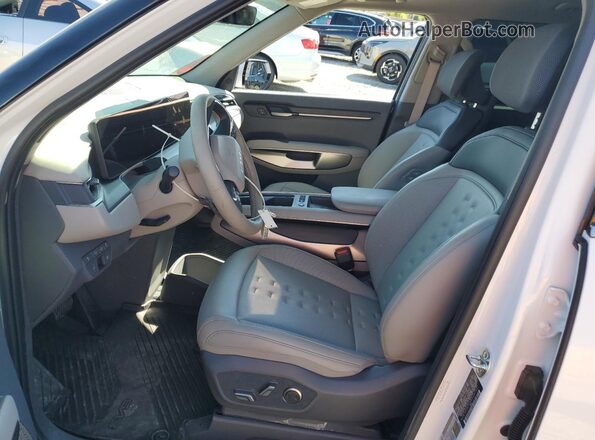 5XYAFFS59SG001031 2025 KIA EV9 White Вид салону спереду