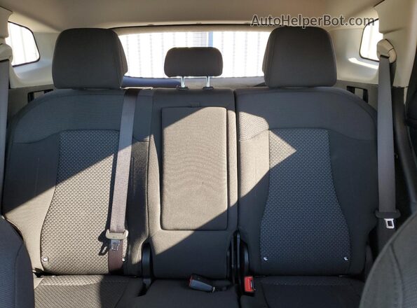 5XYK23DF4TG328197 2026 KIA SPORTAGE White Vista de los asientos traseros