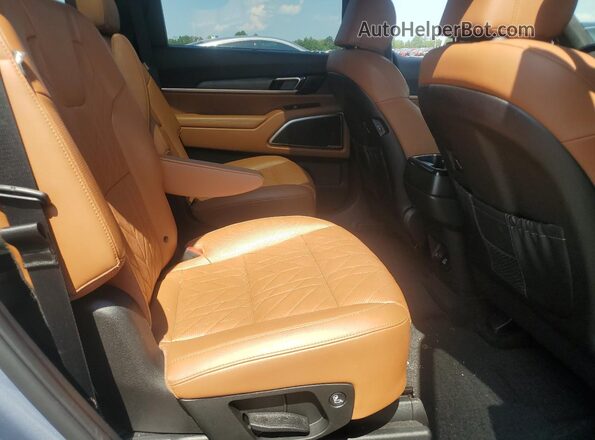 5XYP5DGC1PG357781 2023 KIA TELLURIDE Gray Rear interior view