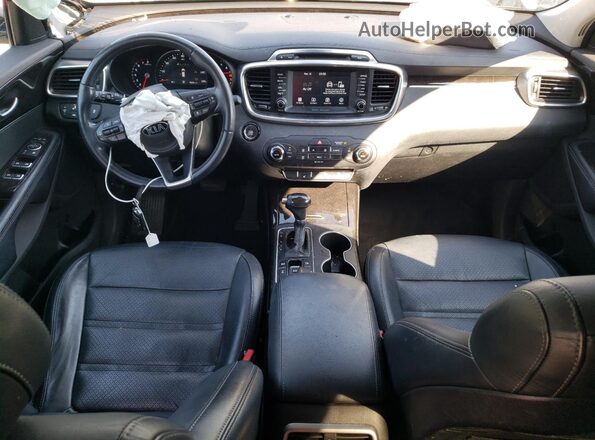 5XYPHDA5XHG309151 2017 KIA SORENTO Серебряный Вид панели приборов
