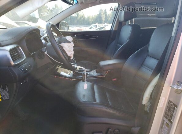 5XYPHDA5XHG309151 2017 KIA SORENTO Серебряный Вид салона спереди