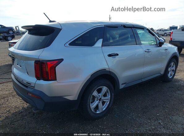 5XYRG4LCXNG083616 2022 KIA SORENTO Silver Հետևի աջ