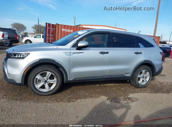 5XYRG4LCXNG083616 2022 KIA SORENTO Silver Սալոնի 360 աստիճան տեսք