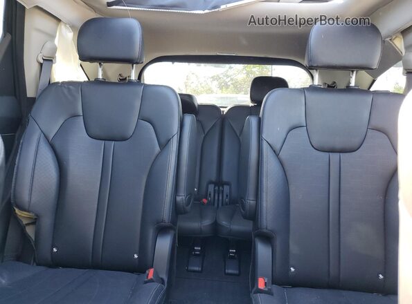 5XYRH4JFXRG252811 2024 KIA SORENTO Черный Вид задних сидений