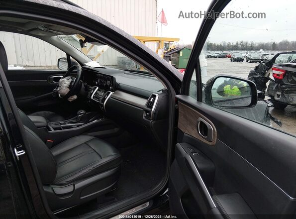 5XYRH4LF7NG144749 2022 KIA SORENTO Black Front interior view