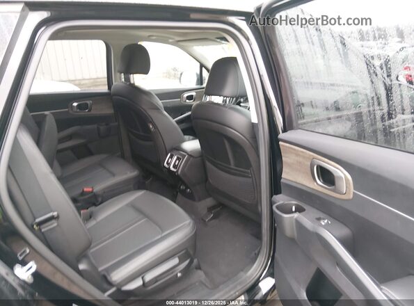 5XYRH4LF7NG144749 2022 KIA SORENTO Black VIN sticker view