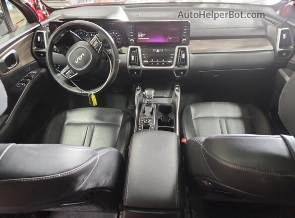5XYRHDLFXNG112782 2022 KIA SORENTO Red Widok deski rozdzielczej