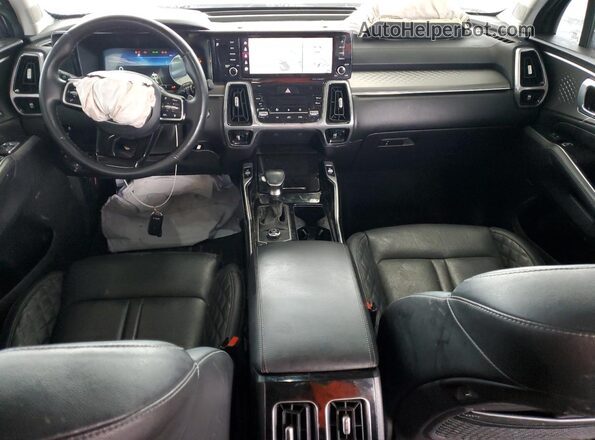 5XYRK4LF9NG083972 2022 KIA SORENTO Gray Widok deski rozdzielczej