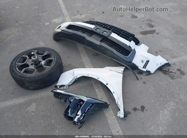 5XYRKDJF4RG304225 2024 KIA SORENTO White Սարքավորումների վահանակի տեսք