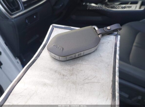 5XYRL4JC8TG416987 2026 KIA SORENTO White წინა პანელის ხედი