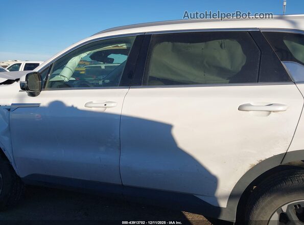 5XYRLDJC3RG302193 2024 KIA SORENTO White 