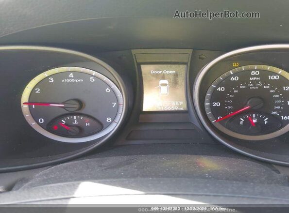 5XYZU3LB6GG380458 2016 HYUNDAI SANTA FE SPORT Black Widok tylnych siedzeń